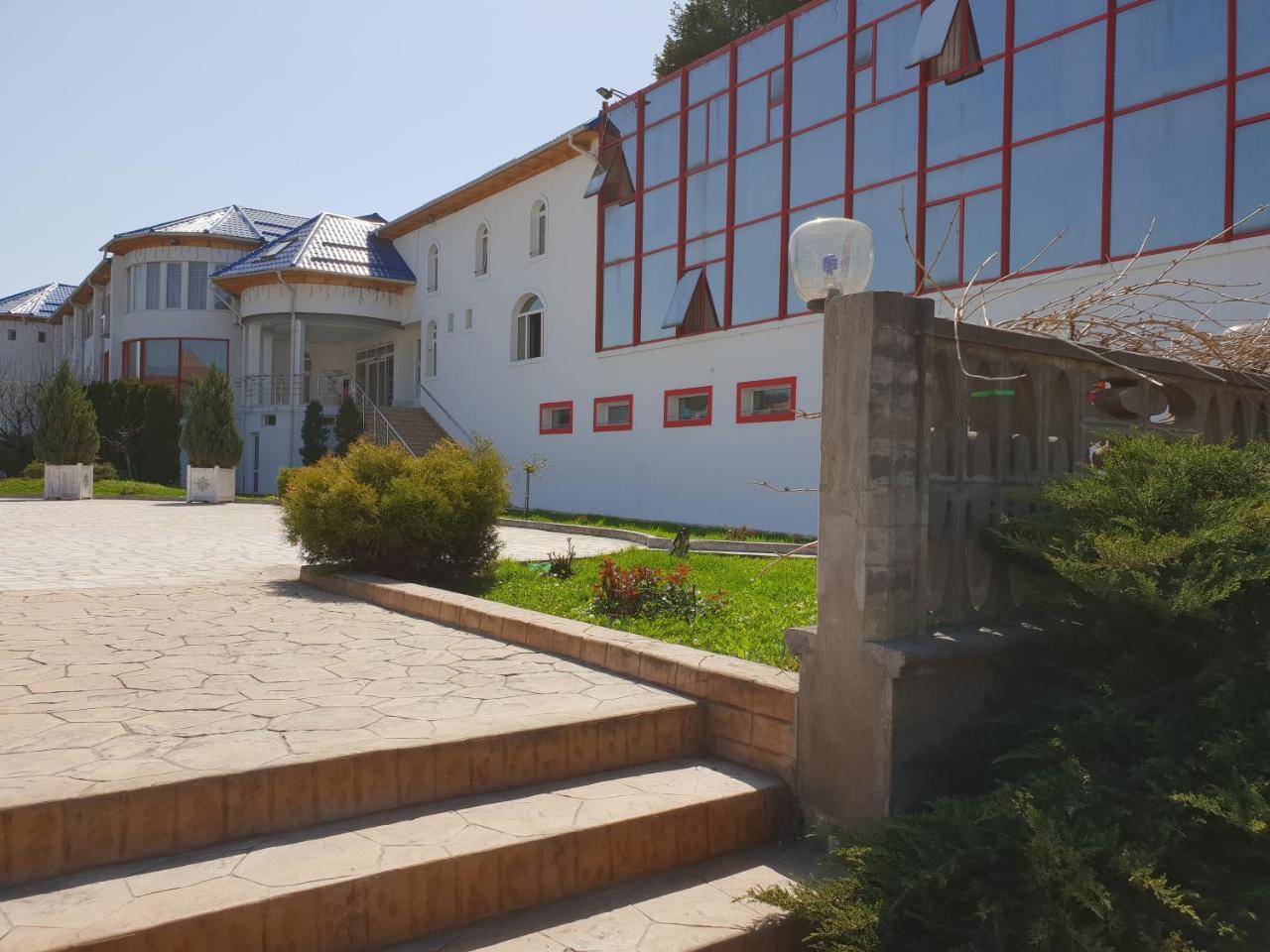 Pensiunea Ghiocela Motru Exterior foto